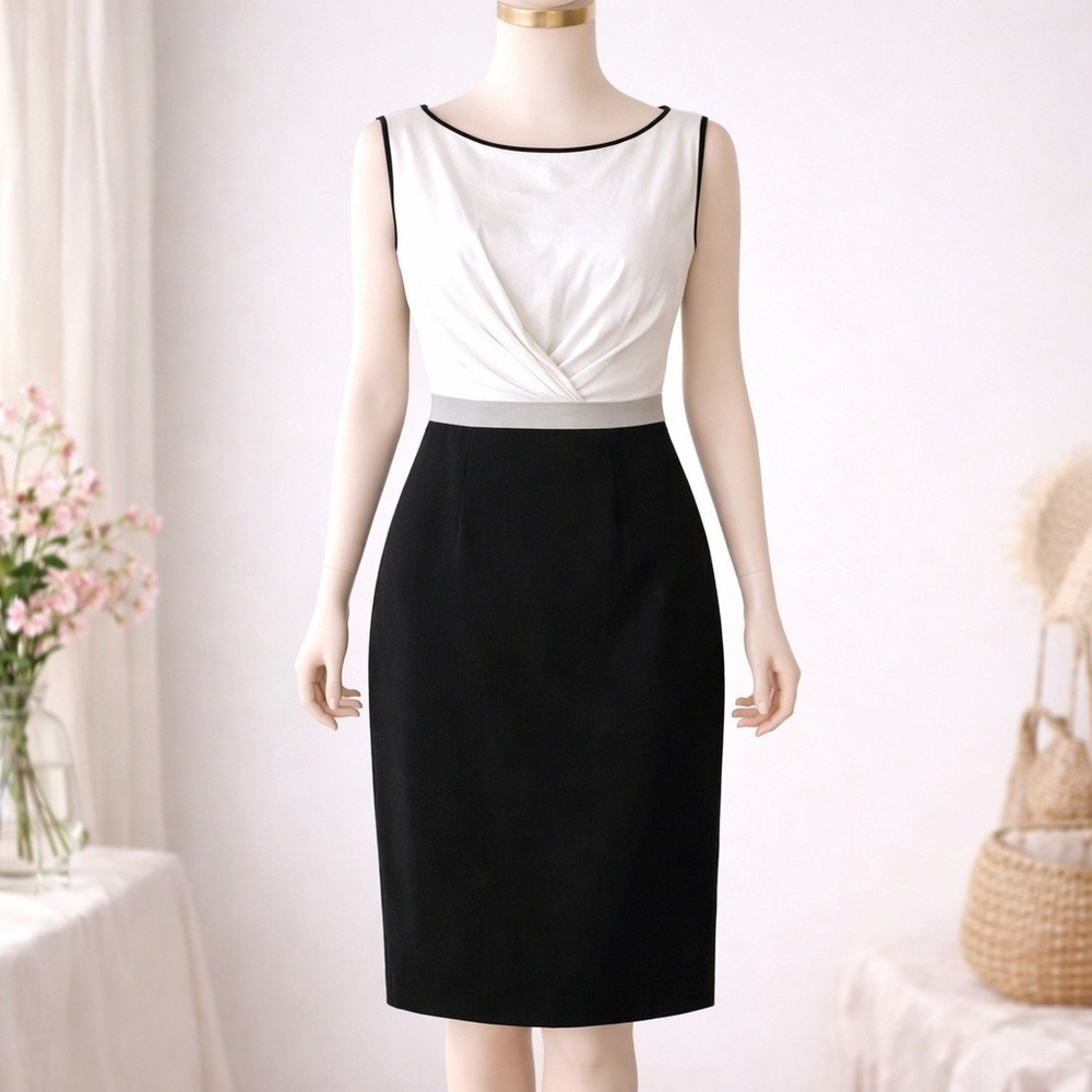Hache Small Dress Italy Sleeveless White Black Pockets Quiet Luxury Office‎ Knee